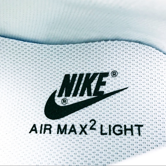 LE Nike Air Max 2 Light Triple White Shoes Size 12 - Picture 7 of 8